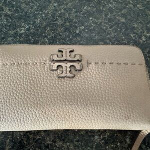 Tory Burch Cream Leather Wallet